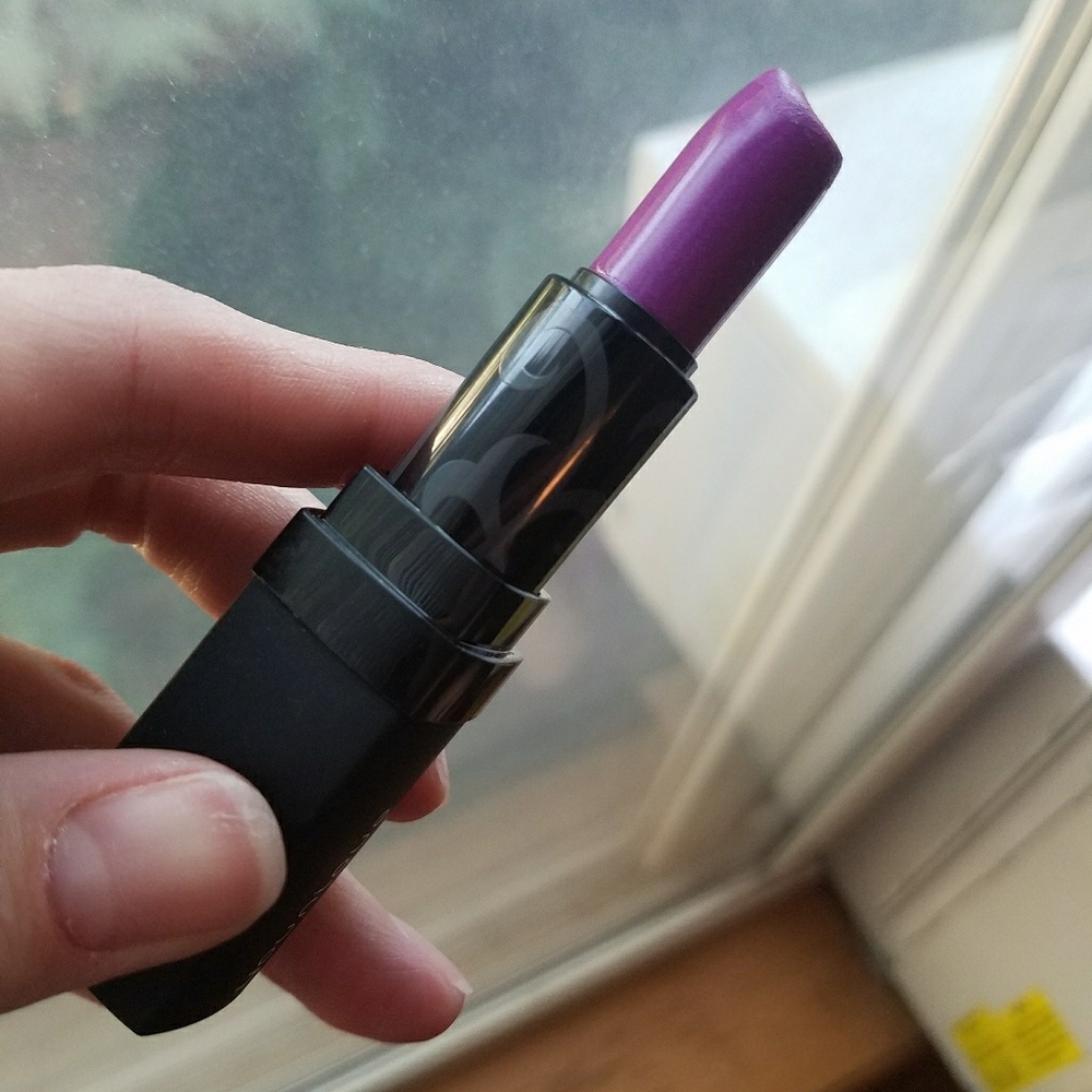 Swagger lipstick
